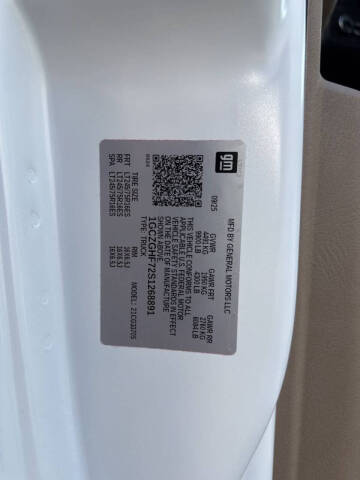 2025 Chevrolet Express 3500