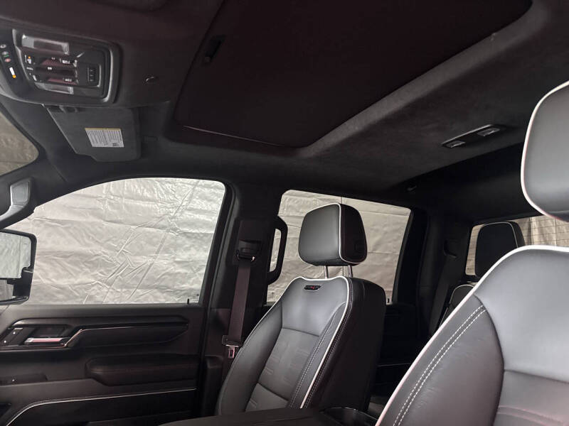 2025 GMC Sierra 2500HD AT4X