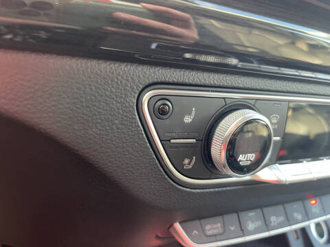 2019 Audi Q5 quattro Prestige 45 TFSI