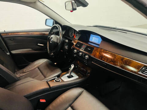 2008 BMW 5 Series 528xi