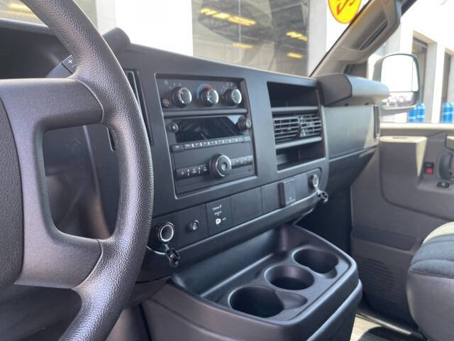 2023 Chevrolet Express 2500