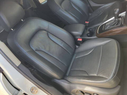 2012 Audi Q5 2.0T quattro Premium