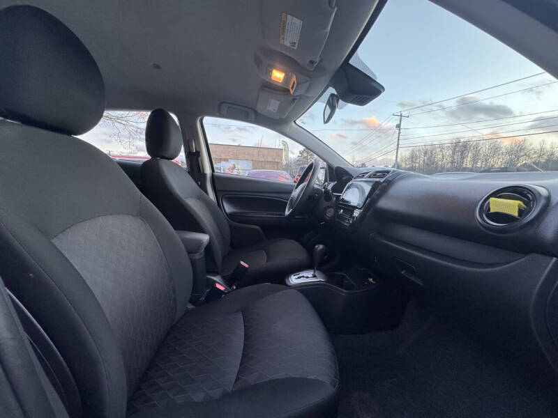 2021 Mitsubishi Mirage ES