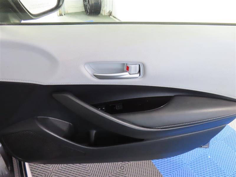 2024 Toyota Corolla Hatchback SE