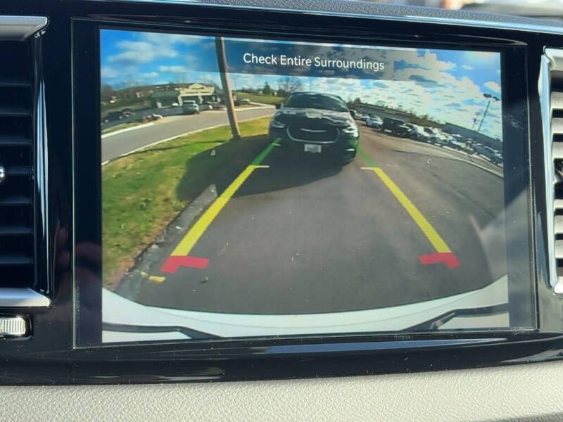 2026 Chrysler Voyager LX