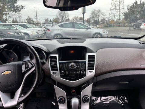 2015 Chevrolet Cruze 2LT Auto