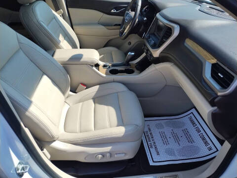 2019 GMC Acadia Denali