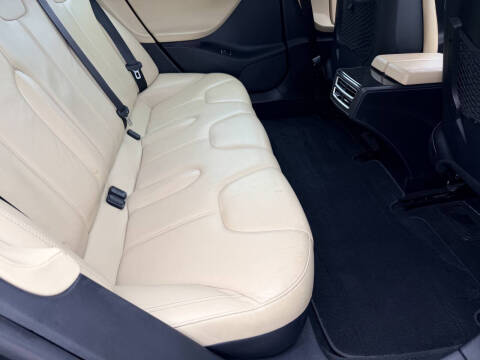 2013 Tesla Model S Performance