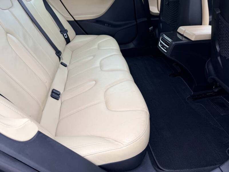 2013 Tesla Model S Performance