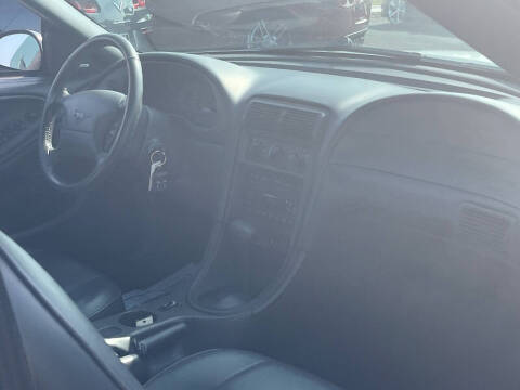 2003 Ford Mustang Premium