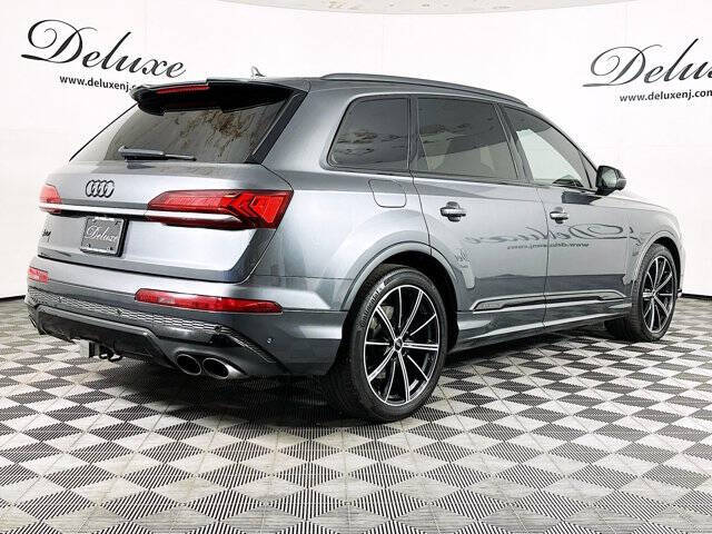 2020 Audi SQ7 4.0T quattro Premium Plus