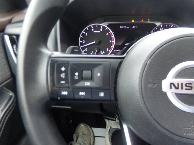 2021 Nissan Rogue SV