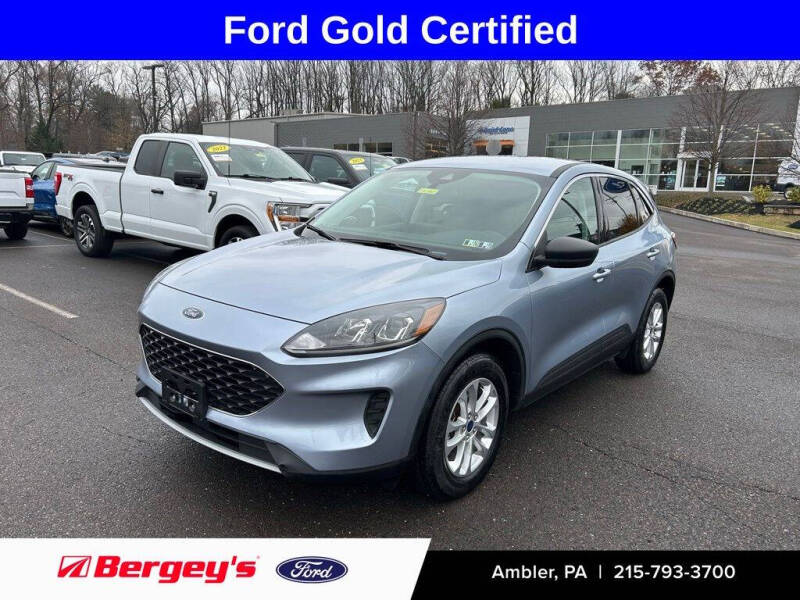 2022 Ford Escape SE
