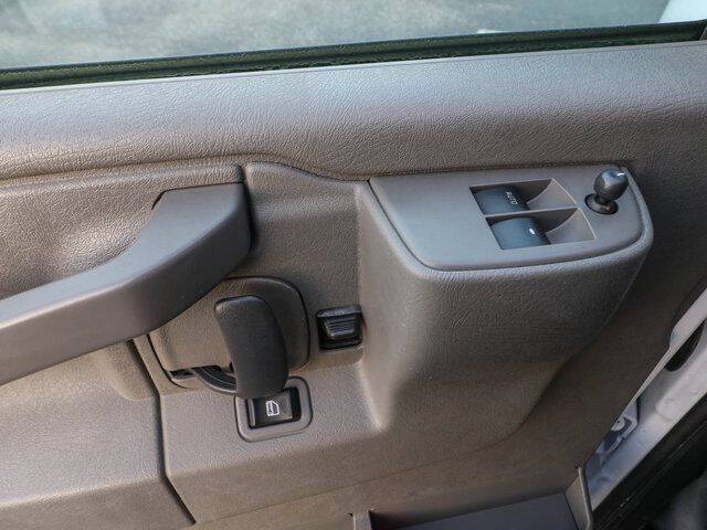 2024 GMC Savana 2500