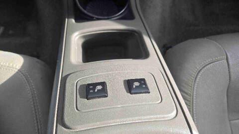 2006 Mitsubishi Raider XLS
