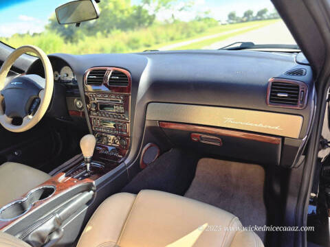 2005 Ford Thunderbird Deluxe