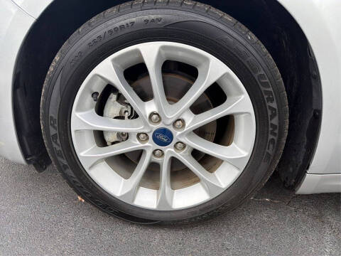 2019 Ford Fusion Hybrid SE