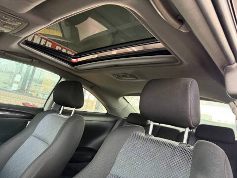 2004 Toyota Camry Solara SE V6