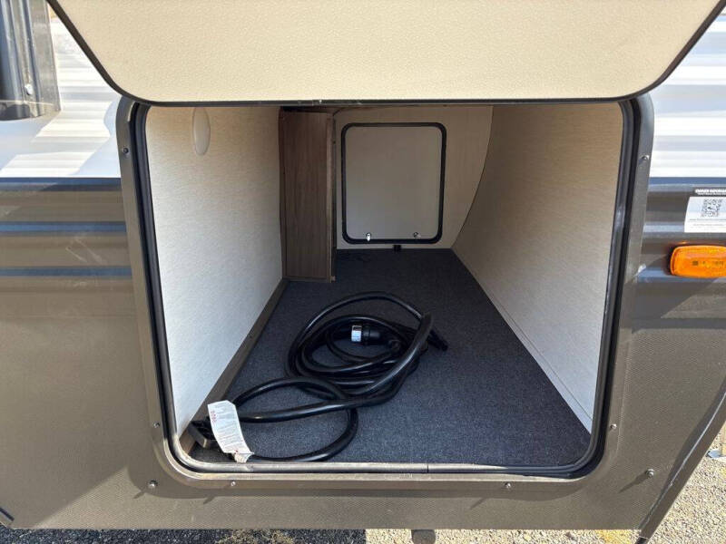 2026 Prime Time RV Avenger