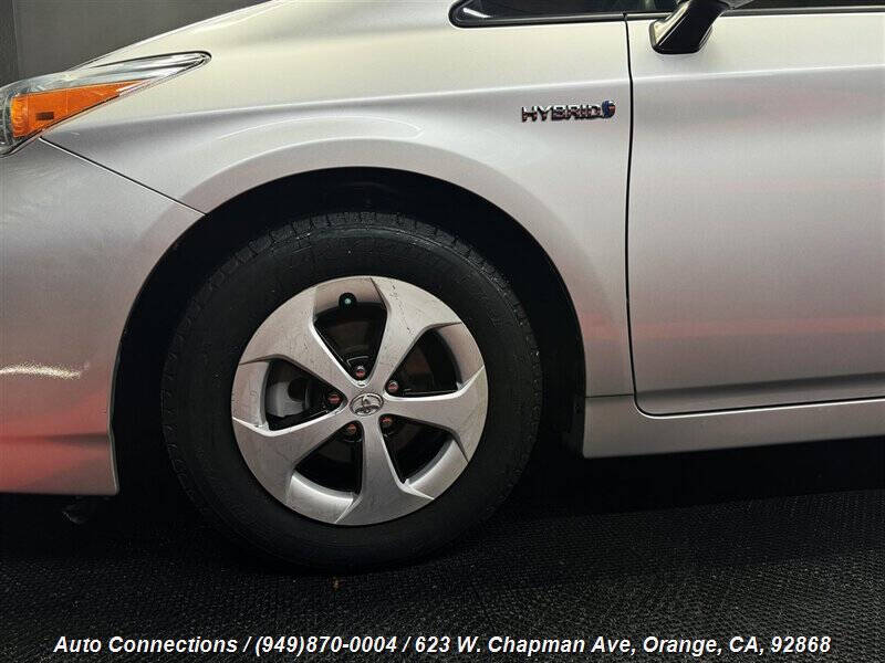 2013 Toyota Prius Two