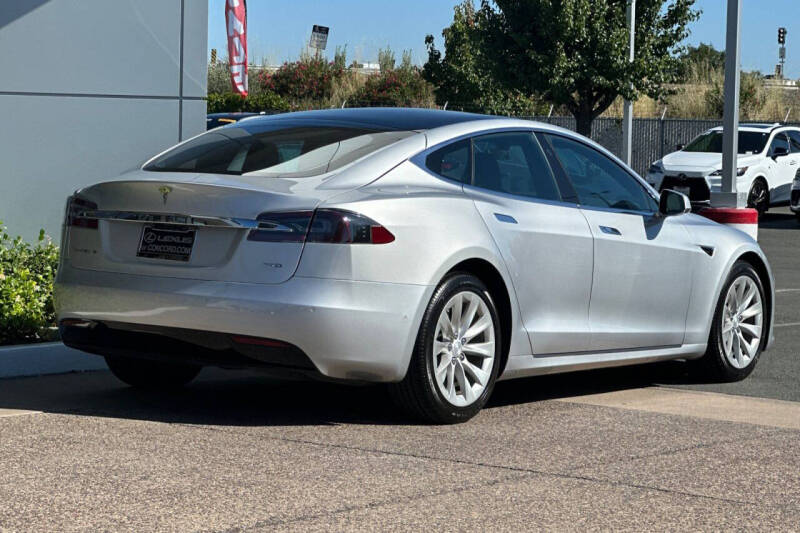 2018 Tesla Model S 75D