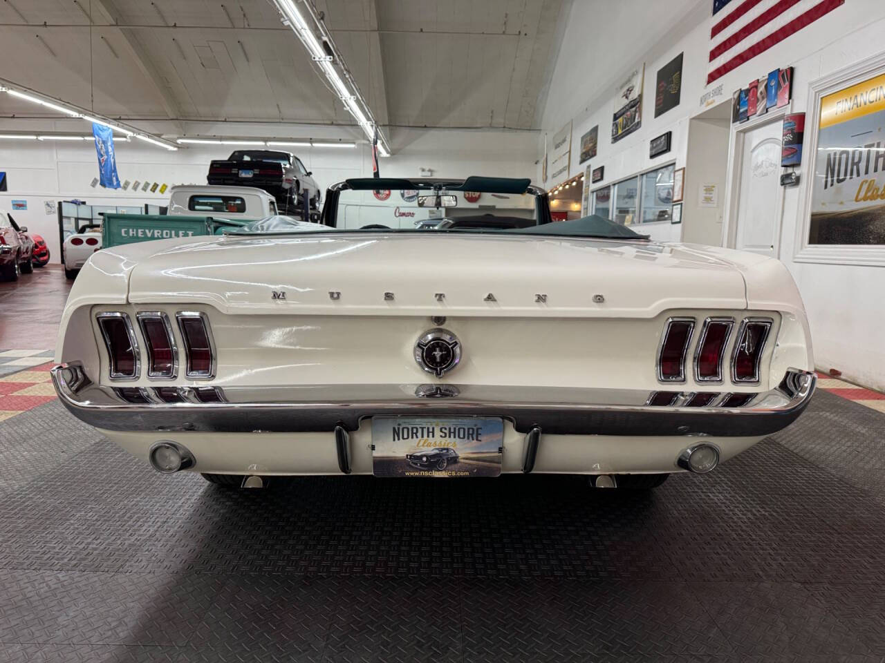 1967 Ford Mustang 19