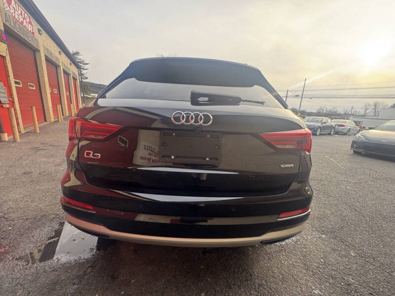 2020 Audi Q3 quattro Premium 45 TFSI
