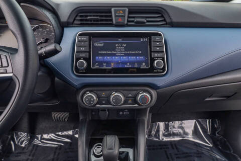 2025 Nissan Versa SV