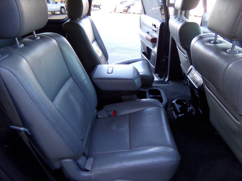 2016 Toyota Sequoia Platinum