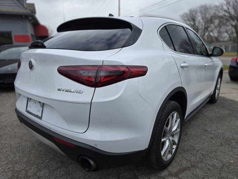 2018 Alfa Romeo Stelvio Ti