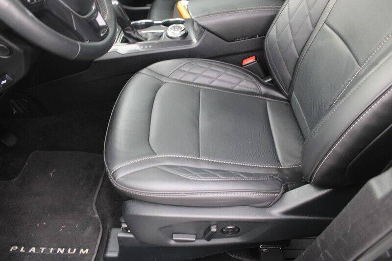 2019 Ford Explorer Platinum