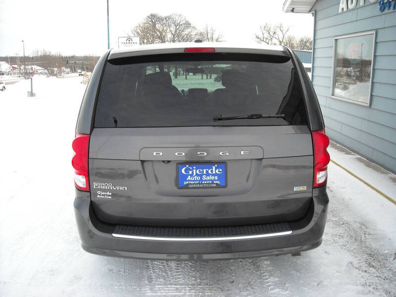 2017 Dodge Grand Caravan SE