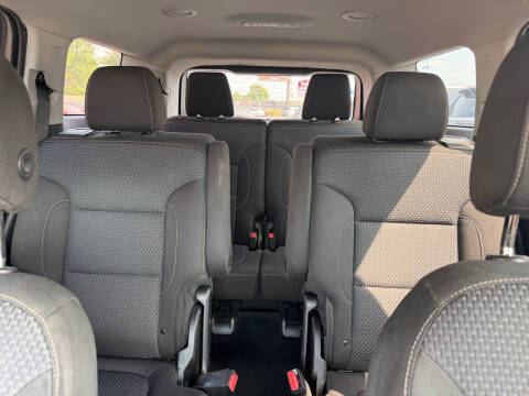 2022 GMC Acadia SLE
