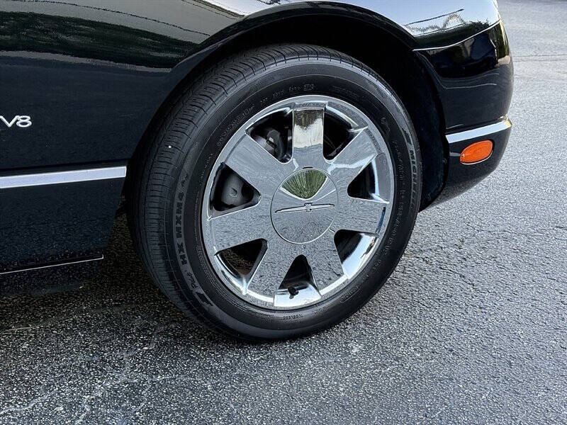 2003 Ford Thunderbird 7