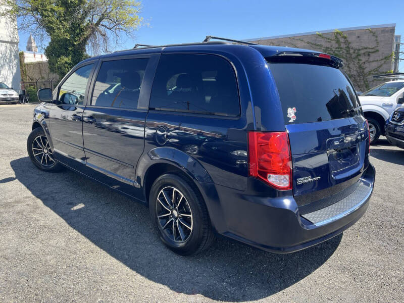 2017 Dodge Grand Caravan GT