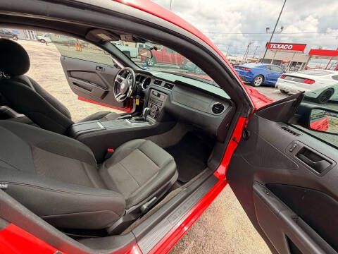 2014 Ford Mustang V6