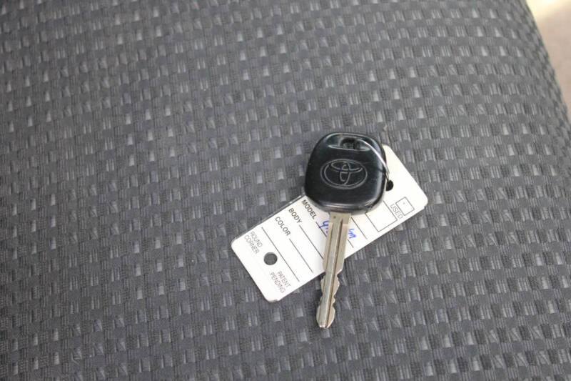 2003 Toyota 4Runner SR5