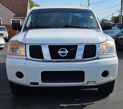 2014 Nissan Titan SV
