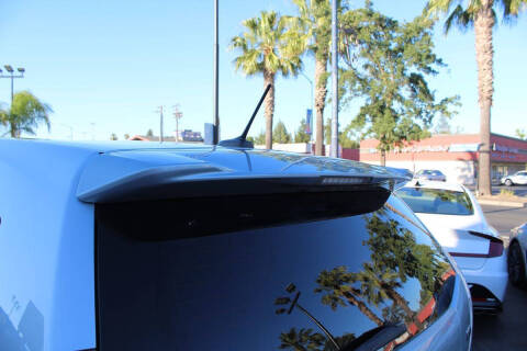 2012 Toyota Prius v Three