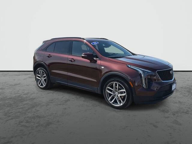 Used 2022 Cadillac XT4 Sport with VIN 1GYFZFR4XNF142475 for sale in Council Bluffs, IA