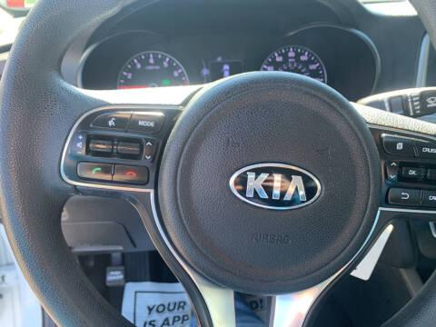 2017 Kia Optima LX