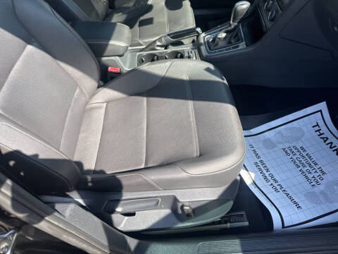 2015 Volkswagen Golf TSI S