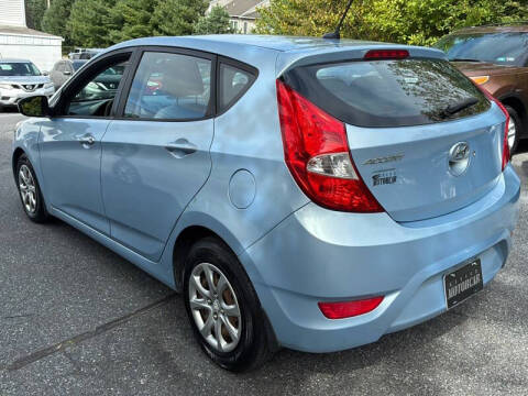 2013 Hyundai Accent GS