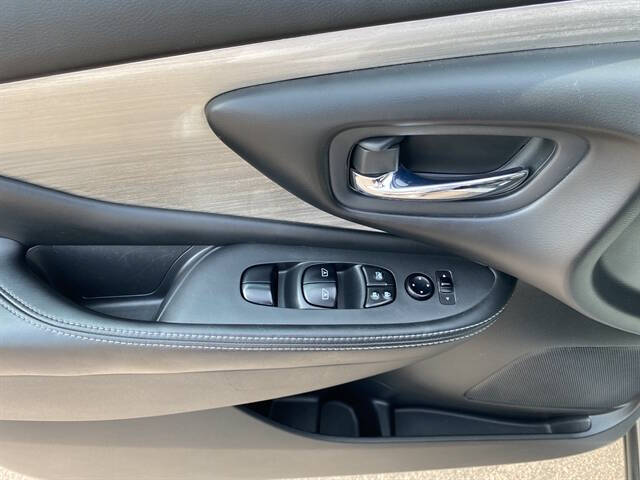 2016 Nissan Murano SV