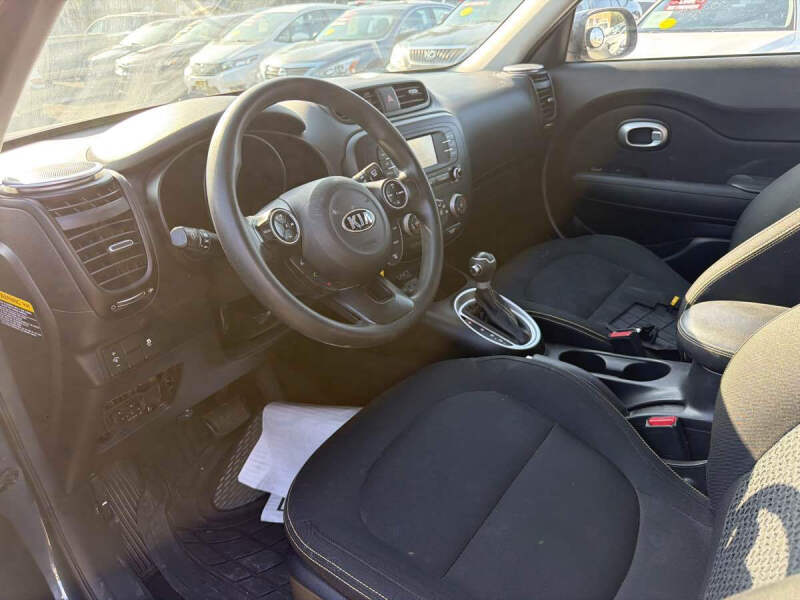 2015 Kia Soul +