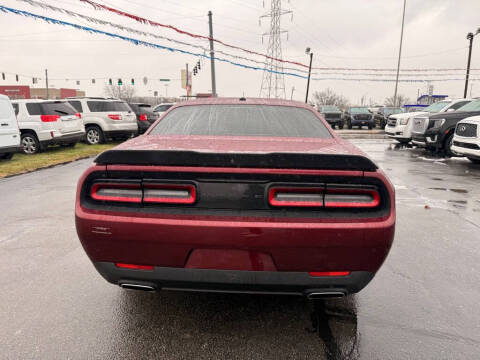 2020 Dodge Challenger SXT