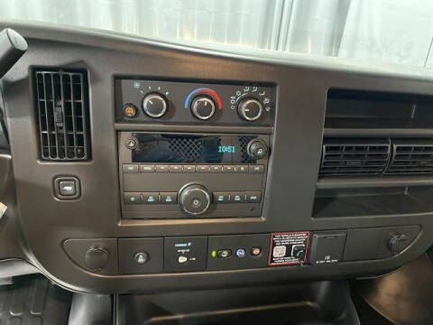 2026 GMC Savana 2500