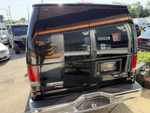 2013 Ford E-Series