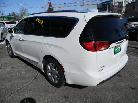 2018 Chrysler Pacifica Limited