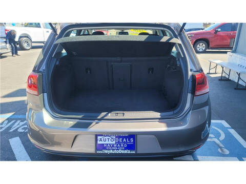 2016 Volkswagen e-Golf SE